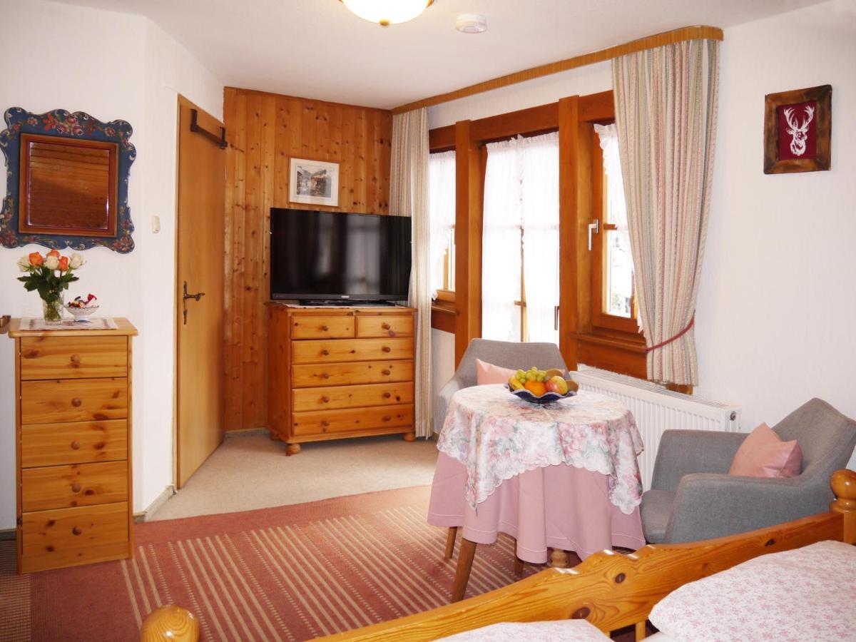 Gaestehaus Alfred Klais Krün Екстериор снимка